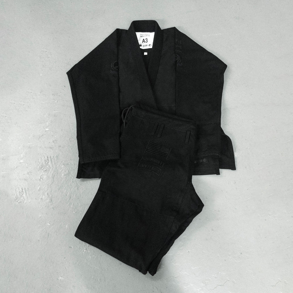 Shoyoroll Batch #31: UND Black Gi