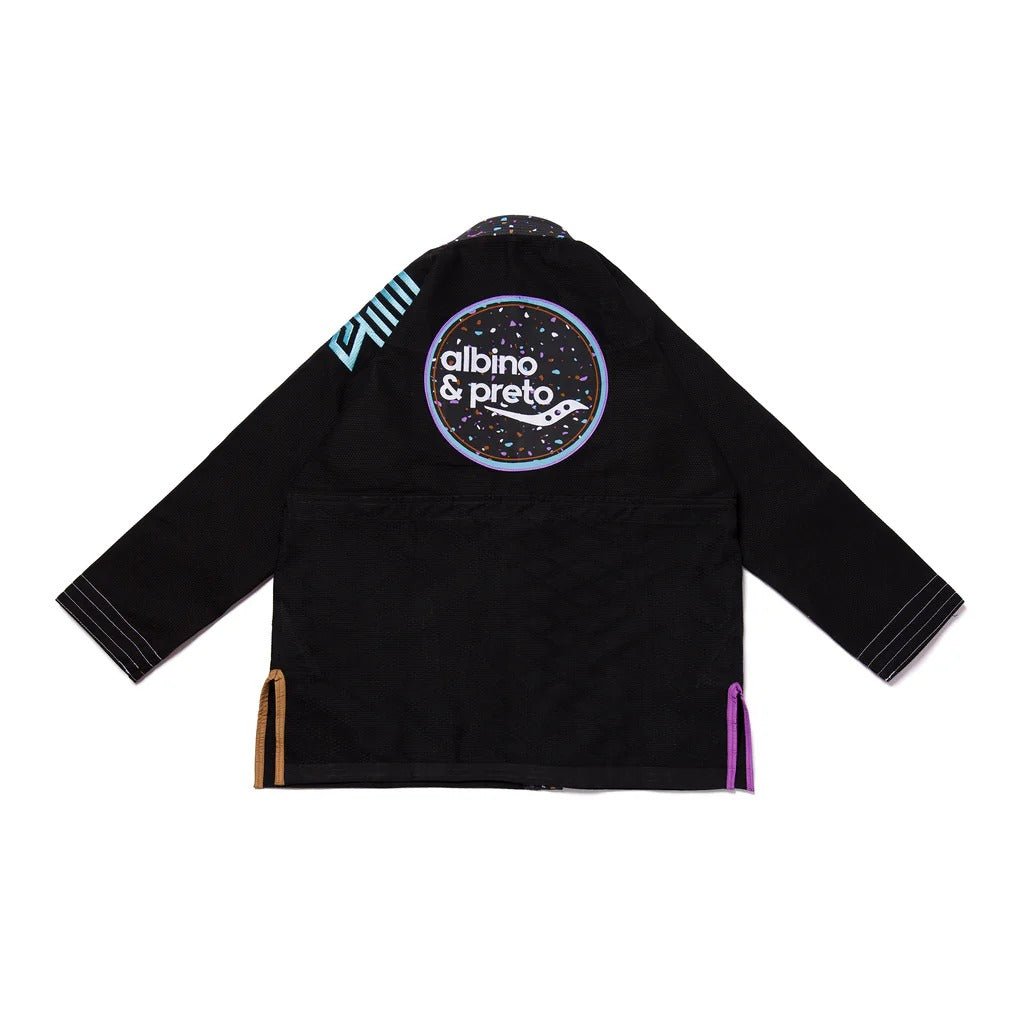 Albino and Preto x Saucony Jiu-Jitsu Gi - Vorix Sport