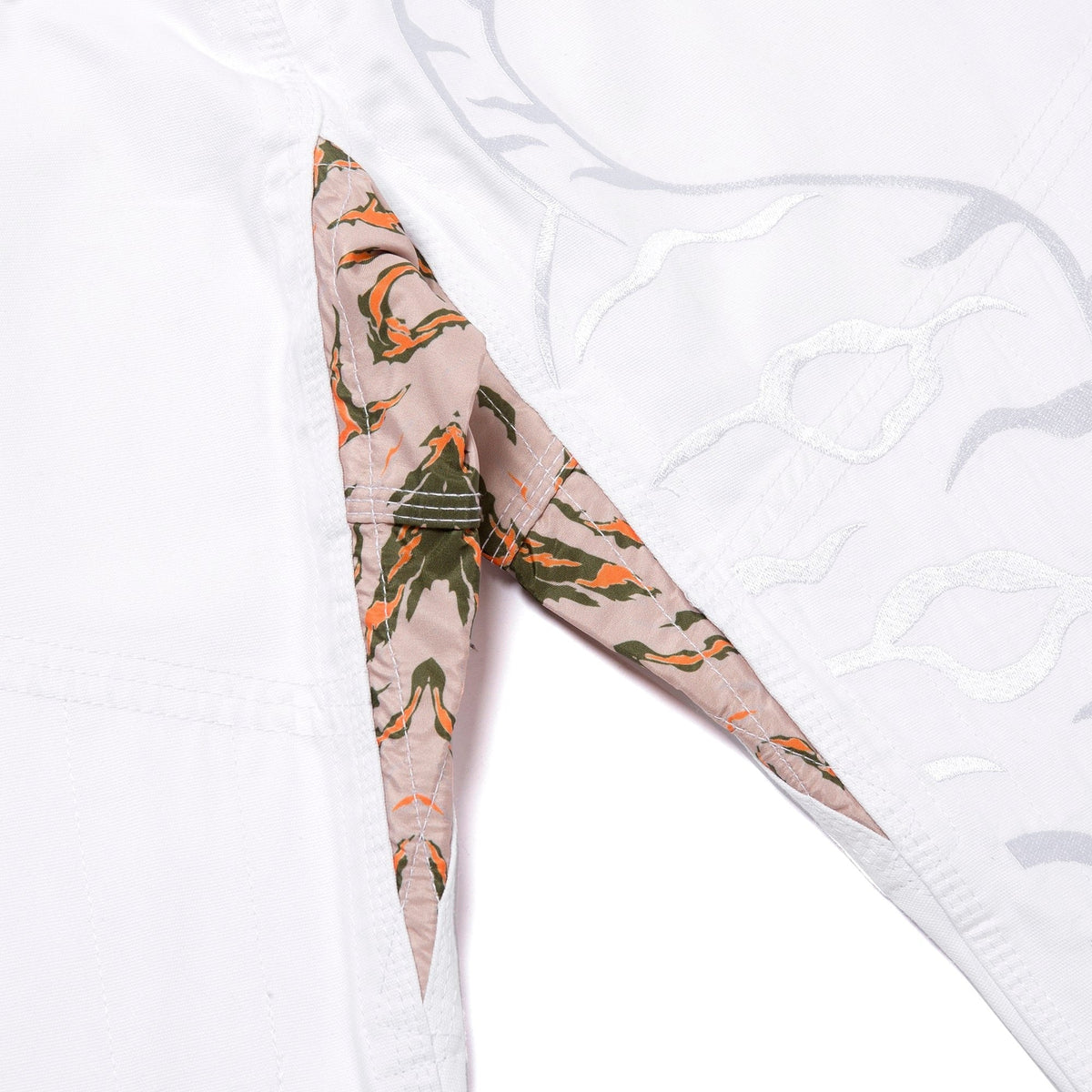 Albino & Preto Batch #110 Year of the Tiger White BJJ Gi - Vorix Sport