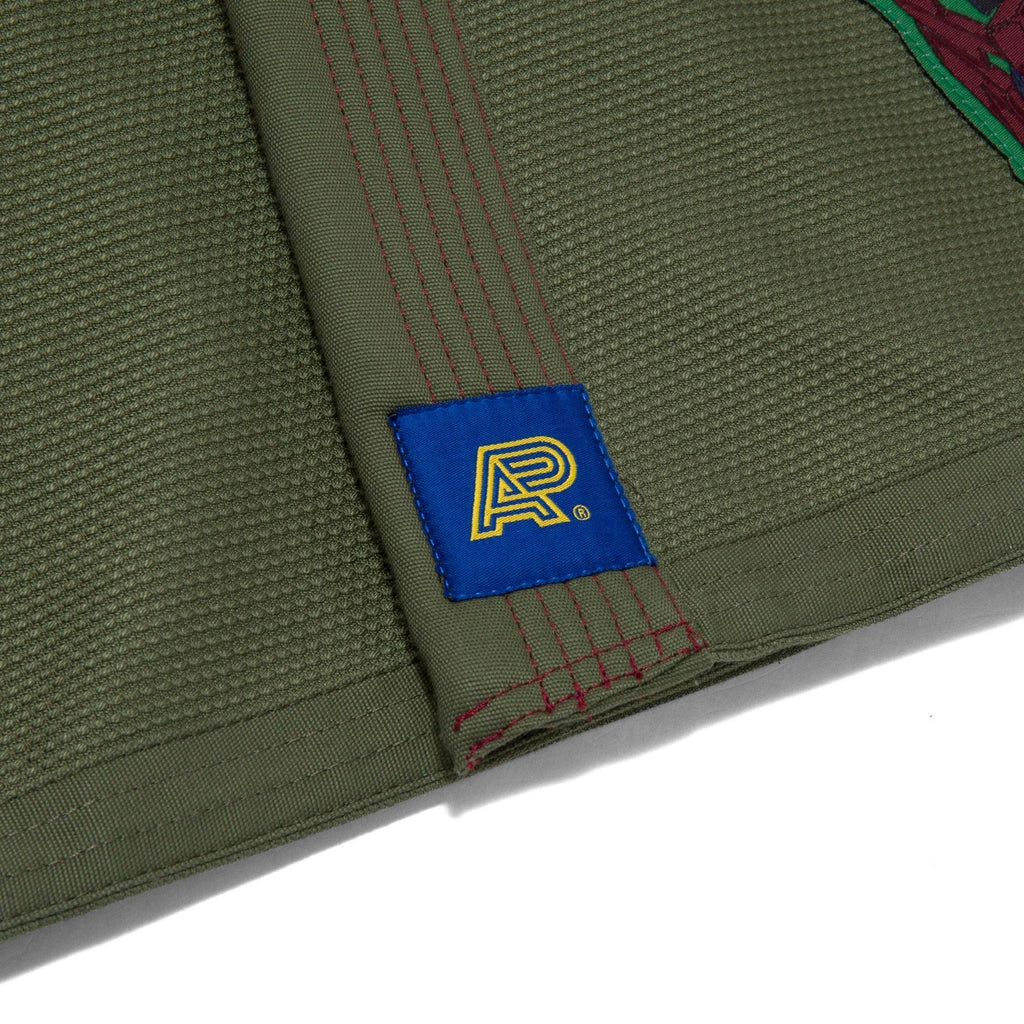 Albino & Preto x Wing Gundam Olive Jiu-Jitsu Gi - Vorix Sport